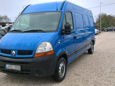 15 köbméteres Renault Master kisbusz bérlés Győrben