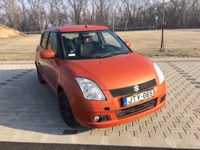 Suzuki-Swift-13-GLX-autoberles-Gyor-01.jpg